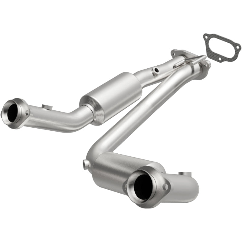 MagnaFlow California Grade CARB Compliant Direct-Fit Catalytic Converter 5481682 Photo - Primary