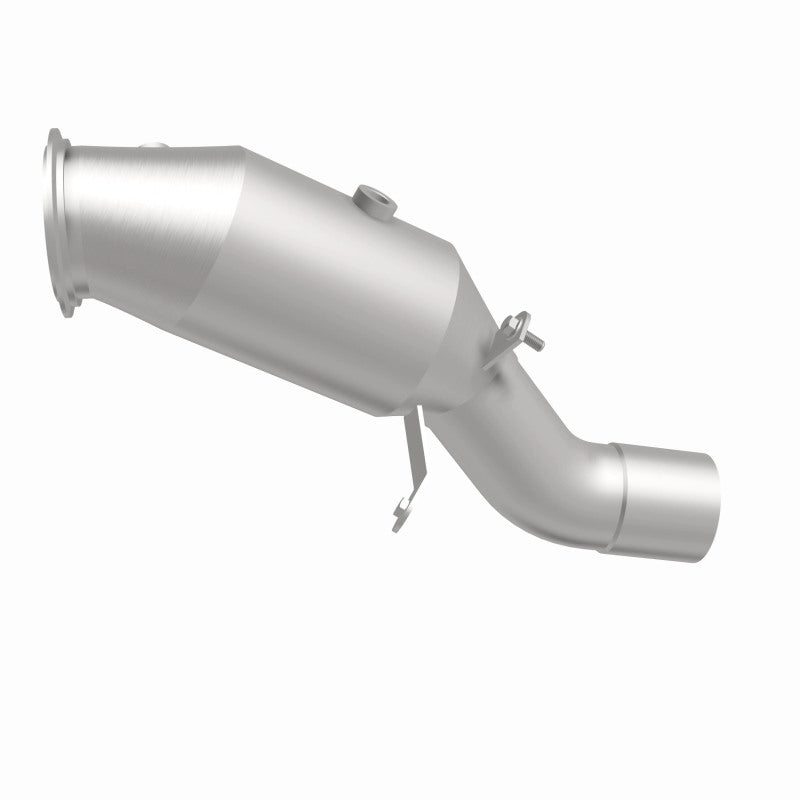 MagnaFlow BMW OEM Grade Federal / EPA Compliant Direct-Fit Catalytic Converter 52258 360 Degree Image Set