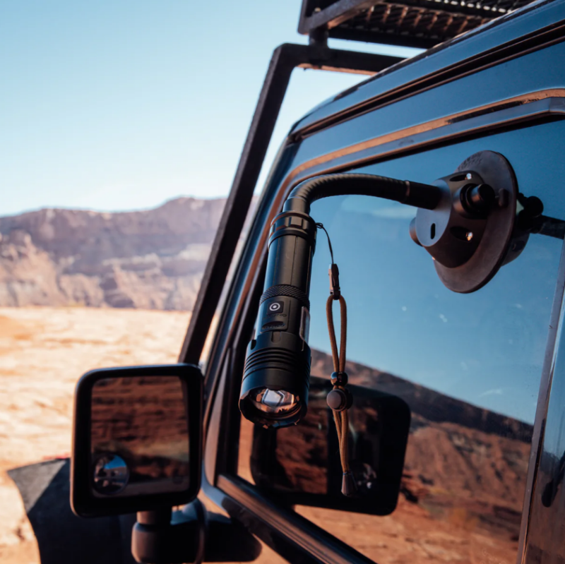 SeaSucker Heavy-Duty Flashlight Mount EL5880 EL5880 User 1