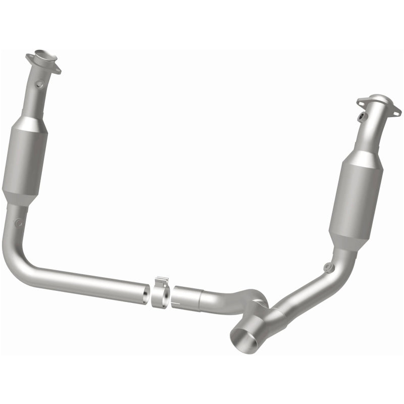 MagnaFlow Dodge Ram 1500 California Grade CARB Compliant Direct-Fit Catalytic Converter 5451711 Photo - out of package