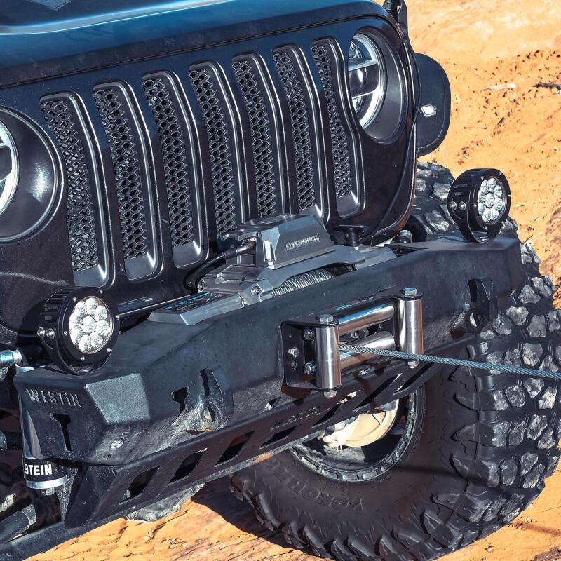 Superwinch 10000 LBS 12 VDC 3/8in x 85ft Wire Rope SX 10000 Winch 1710200 1710200 Photo - lifestyle view