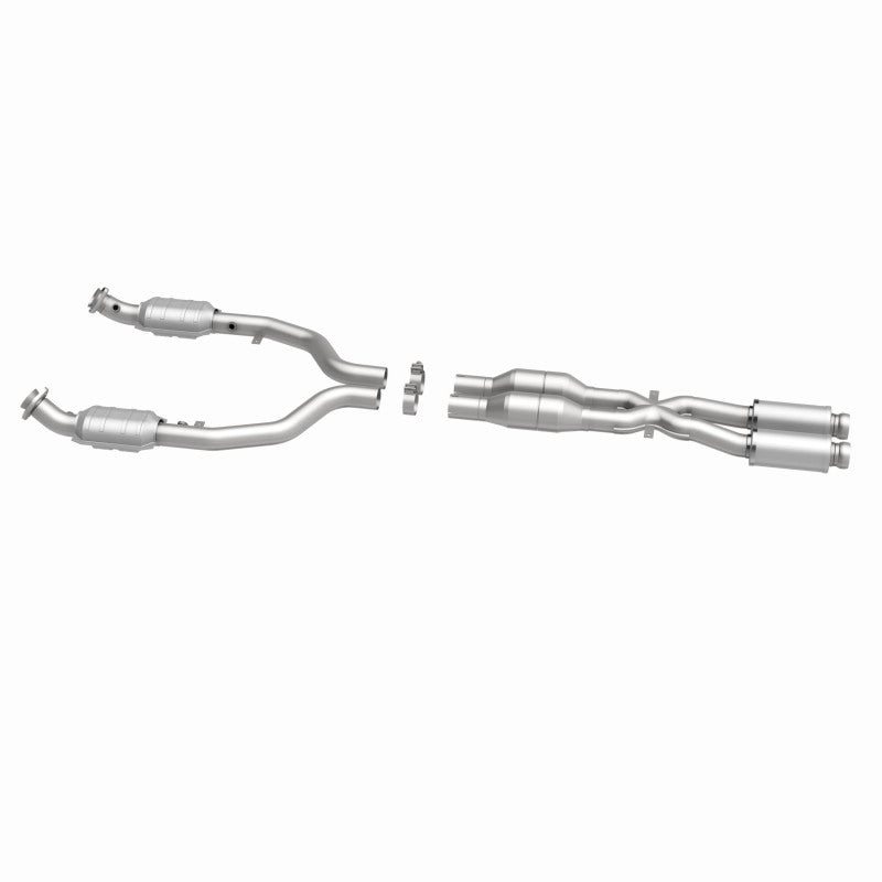 MagnaFlow BMW M3 California Grade CARB Compliant Direct-Fit Catalytic Converter 5411031 360 Degree Image Set
