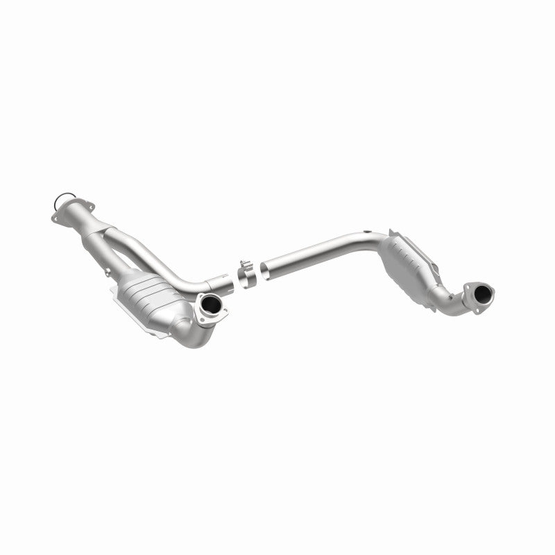MagnaFlow OEM Grade Federal / EPA Compliant Direct-Fit Catalytic Converter 49644 360 Degree Image Set