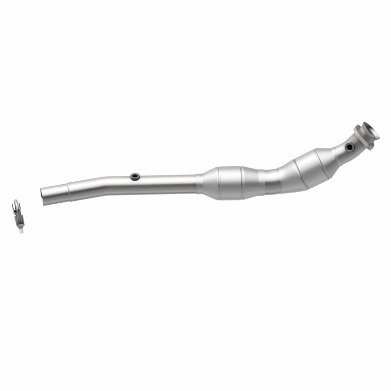 MagnaFlow Land Rover Range Rover OEM Grade Federal / EPA Compliant Direct-Fit Catalytic Converter 49724 360 Degree Image Set