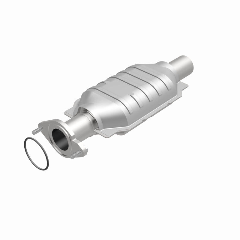 MagnaFlow OEM Grade Federal / EPA Compliant Direct-Fit Catalytic Converter 51896 360 Degree Image Set