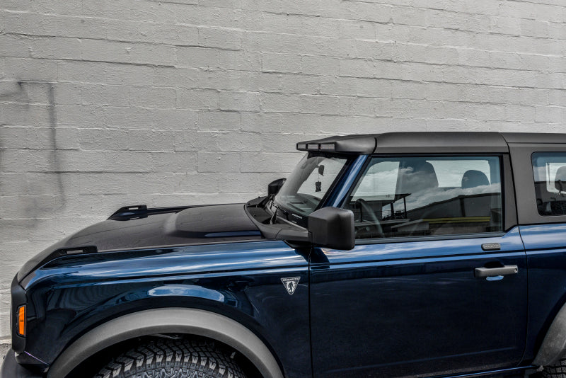 ORACLE Lighting Oracle 2021+ Ford Bronco Integrated Windshield Roof LED Light Bar System 5888-023 5888-023 Photo - lifestyle view