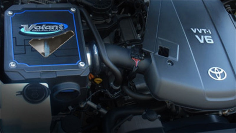 Volant 12-14 Toyota Tacoma 4.0L V6 PowerCore Closed Box Air Intake System 185406 Photo - Mounted