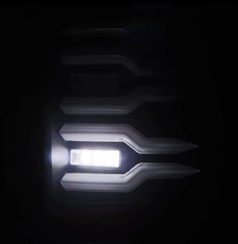 AlphaRex 07-14 Chevrolet Silverado 1500/2500HD/3500HD Luxx-Series LED Tail Lights Blk w/Smoked Lens 620080 620080 User 6