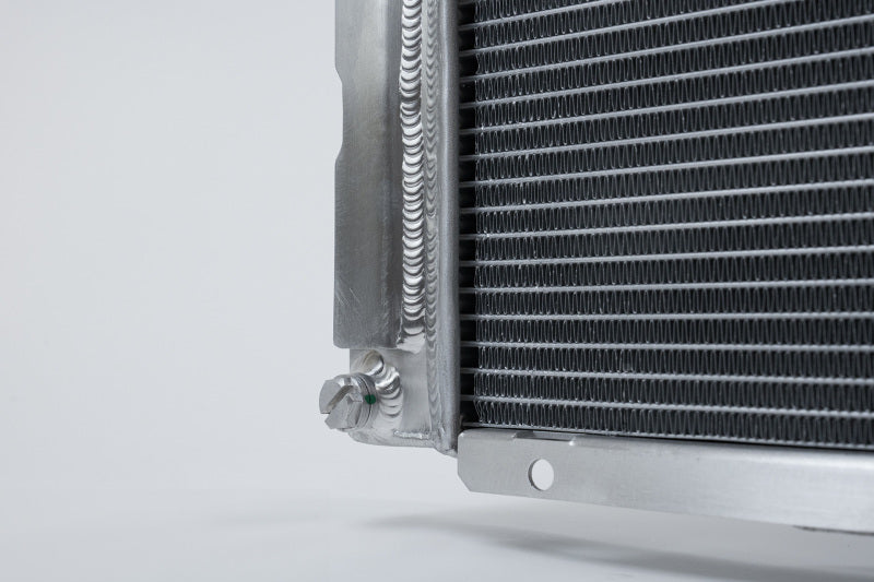 CSF 84-88 Mercedes-Benz W201 190E 2.3L - 16 w/ A/C High Performance Aluminum Radiator 7220 7220 Photo - Close Up