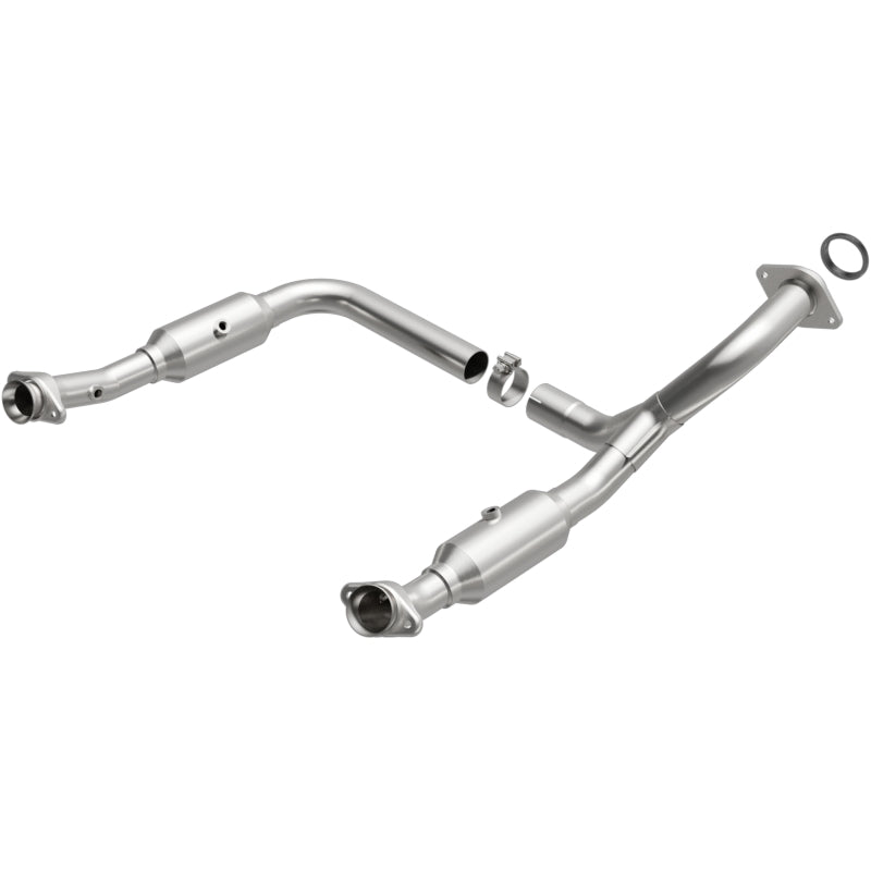 MagnaFlow California Grade CARB Compliant Direct-Fit Catalytic Converter 5451672 Photo - Primary
