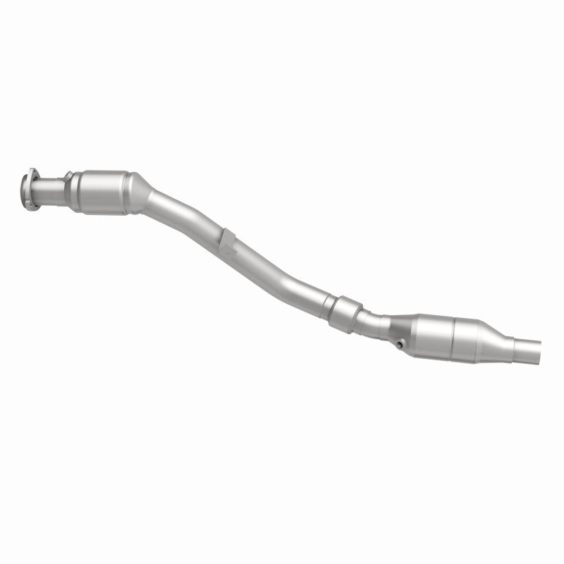 MagnaFlow California Grade CARB Compliant Direct-Fit Catalytic Converter 441096 360 Degree Image Set
