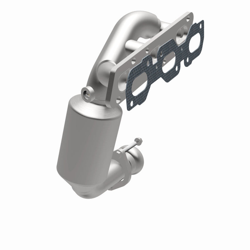 Magnaflow 2004 Ford Escape 3.0L Direct Fit Converter 4583370 4583370 360 Degree Image Set