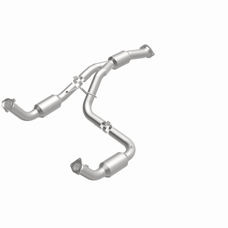 MagnaFlow California Grade CARB Compliant Direct-Fit Catalytic Converter 5582812 360 Degree Image Set