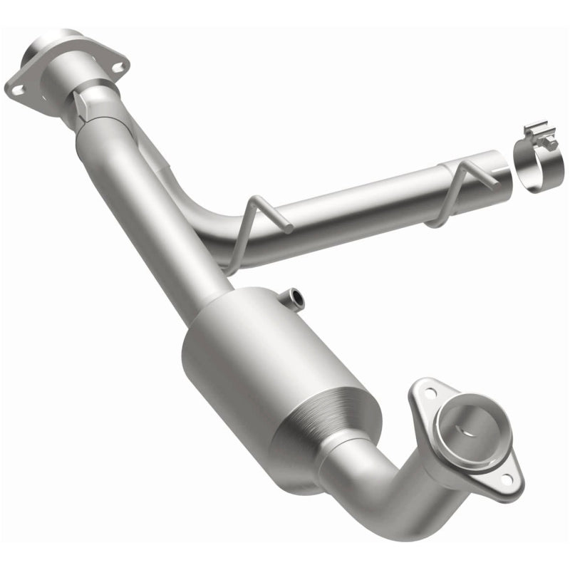 MagnaFlow Lincoln Navigator California Grade CARB Compliant Direct-Fit Catalytic Converter 4451165 Photo - out of package