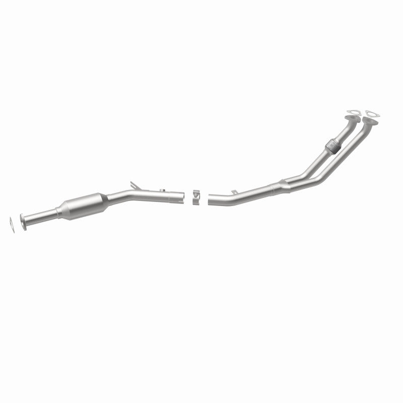 MagnaFlow BMW Standard Grade Federal / EPA Compliant Direct-Fit Catalytic Converter 23553 360 Degree Image Set