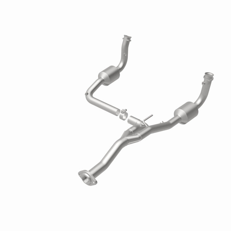 MagnaFlow Jeep Liberty California Grade CARB Compliant Direct-Fit Catalytic Converter 5451186 360 Degree Image Set