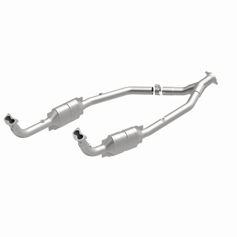 MagnaFlow Land Rover Discovery HM Grade Federal / EPA Compliant Direct-Fit Catalytic Converter 93689 360 Degree Image Set