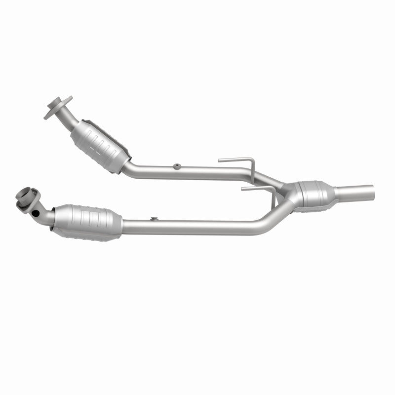 MagnaFlow California Grade CARB Compliant Direct-Fit Catalytic Converter 444080 360 Degree Image Set