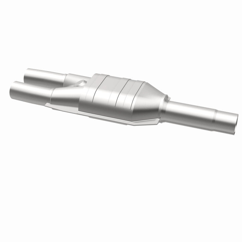 MagnaFlow HM Grade Federal / EPA Compliant Direct-Fit Catalytic Converter 23286 360 Degree Image Set