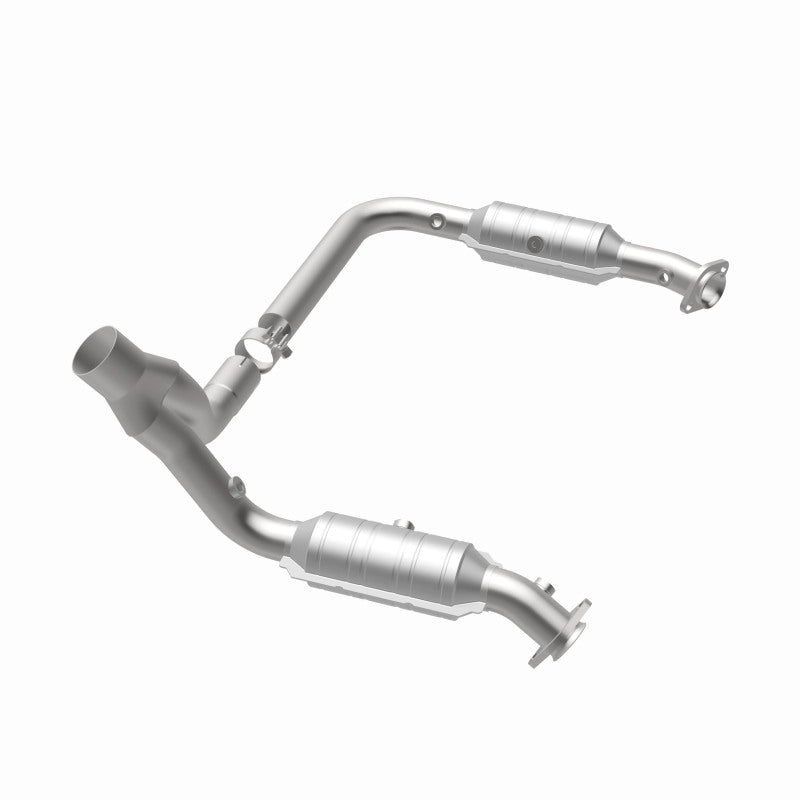MagnaFlow Dodge Ram 1500 OEM Grade Federal / EPA Compliant Direct-Fit Catalytic Converter 52451 360 Degree Image Set
