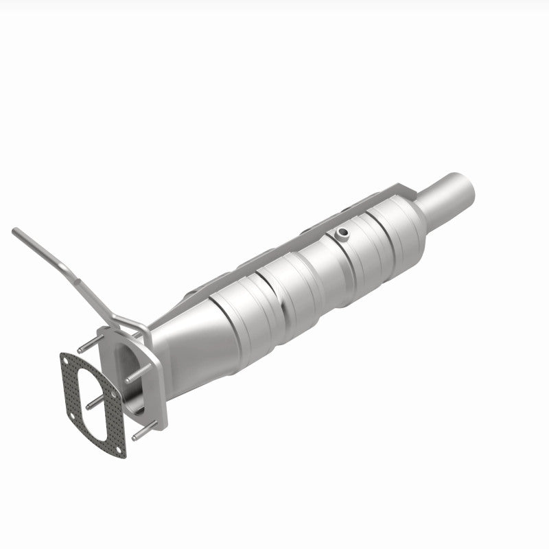 Magnaflow 09-19 Ford F53 V10 6.8L Underbody 6.8L Direct Fit Catalytic Converter 280435 280435 360 Degree Image Set