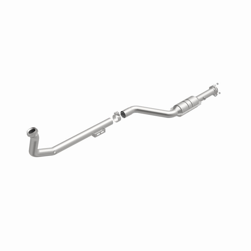 MagnaFlow Mercedes-Benz C230 HM Grade Federal / EPA Compliant Direct-Fit Catalytic Converter 24106 360 Degree Image Set