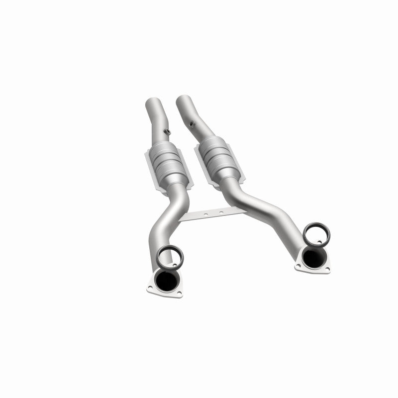 MagnaFlow Chevrolet Corvette OEM Grade Federal / EPA Compliant Direct-Fit Catalytic Converter 51397 360 Degree Image Set