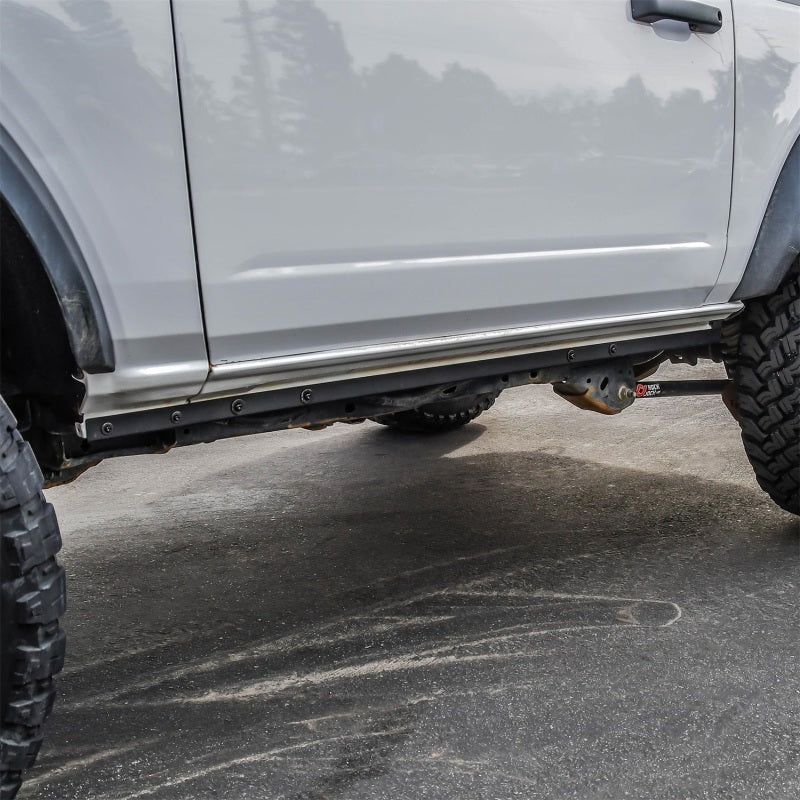 Westin 21-23 Ford Bronco 2dr (Excl. Sport) XTS Pinch Weld Covers - Tex. Blk 42-141855 42-141855 Photo - Mounted