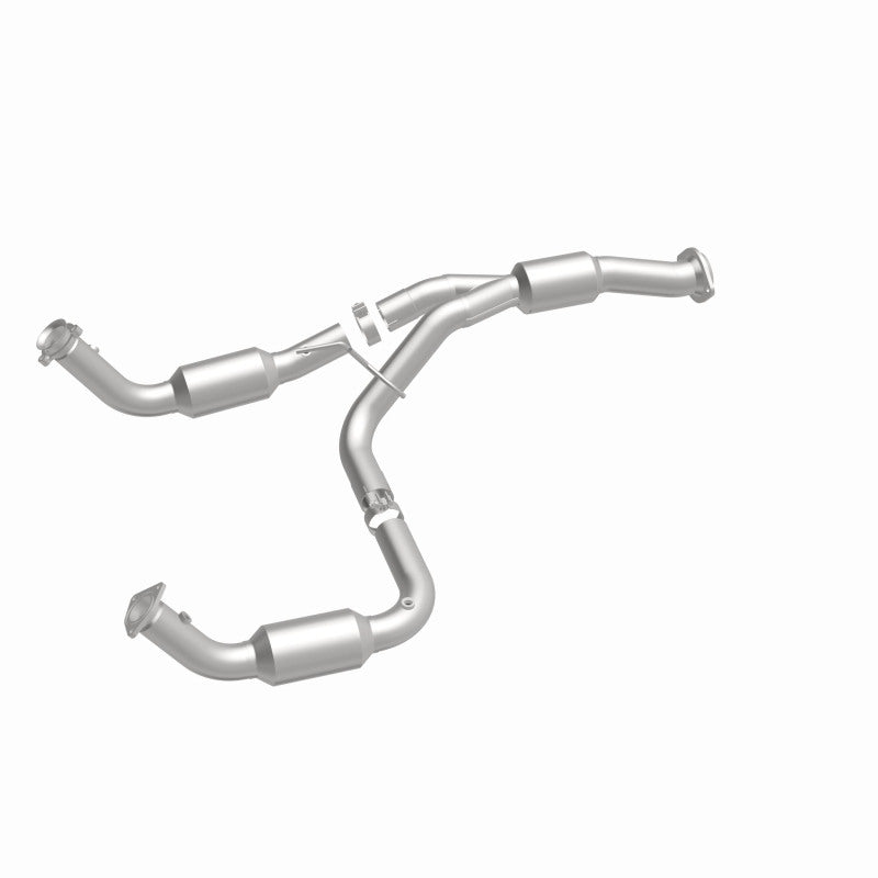 MagnaFlow California Grade CARB Compliant Direct-Fit Catalytic Converter 5582113 360 Degree Image Set