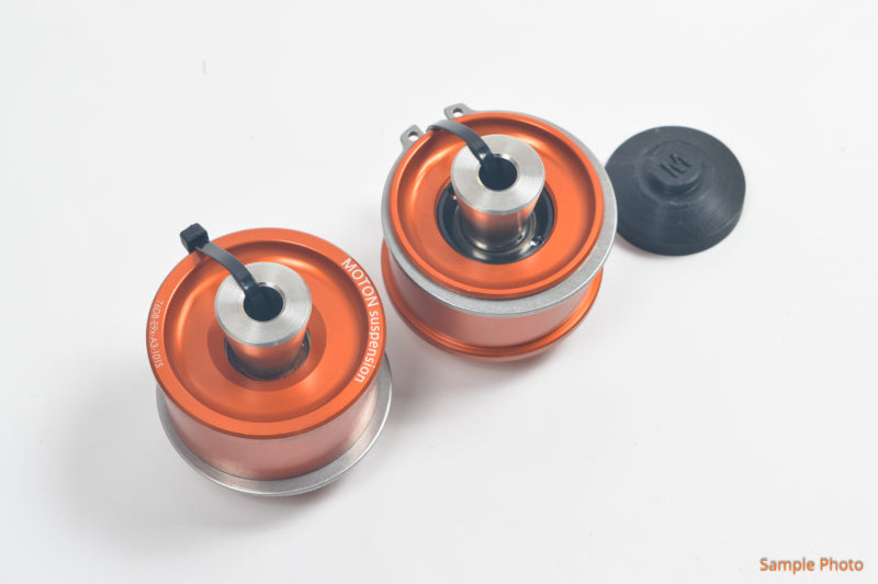 Moton BMW G8X Control Arm Bearing - Set of 2 76DB-G8X-A3-101S 76DB-G8X-A3-101S Photo - Close Up