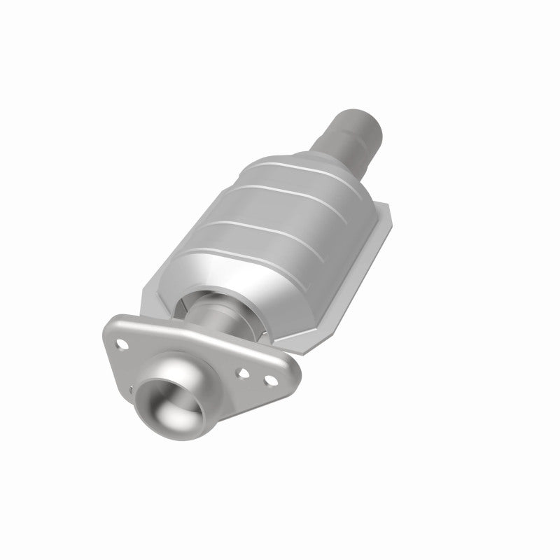 MagnaFlow Standard Grade Federal / EPA Compliant Direct-Fit Catalytic Converter 23496 360 Degree Image Set