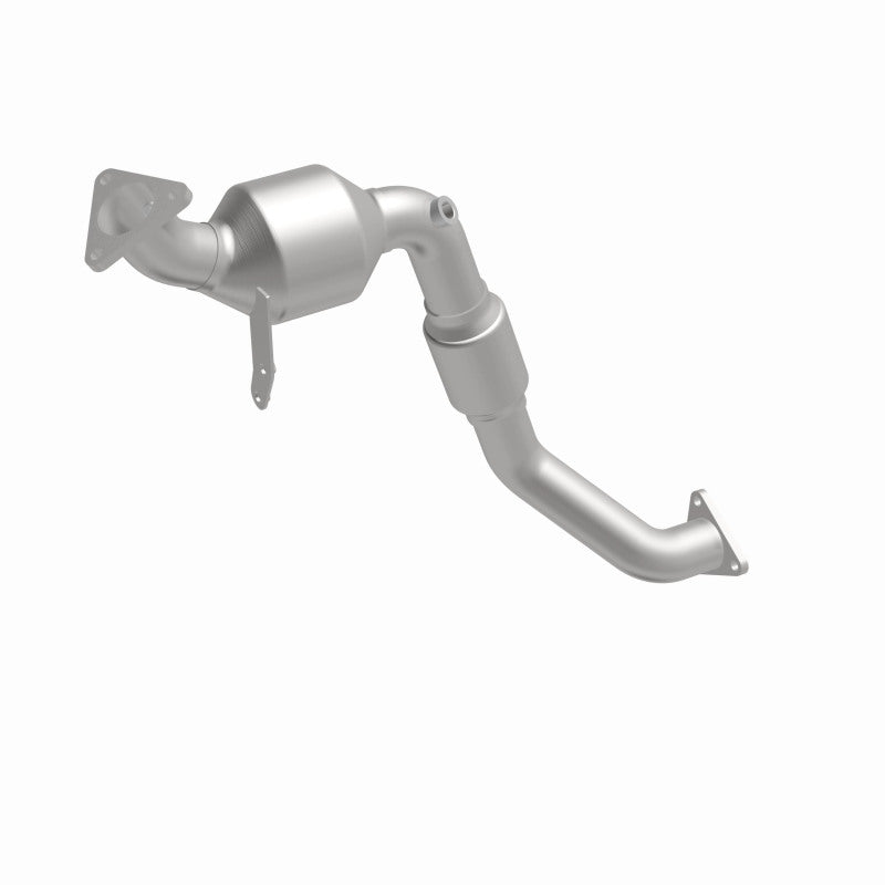 MagnaFlow OEM Grade Federal / EPA Compliant Direct-Fit Catalytic Converter 52585 360 Degree Image Set