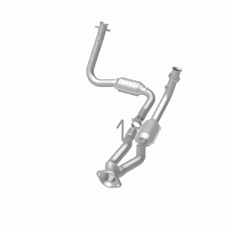MagnaFlow Jeep OEM Grade Federal / EPA Compliant Direct-Fit Catalytic Converter 49687 360 Degree Image Set
