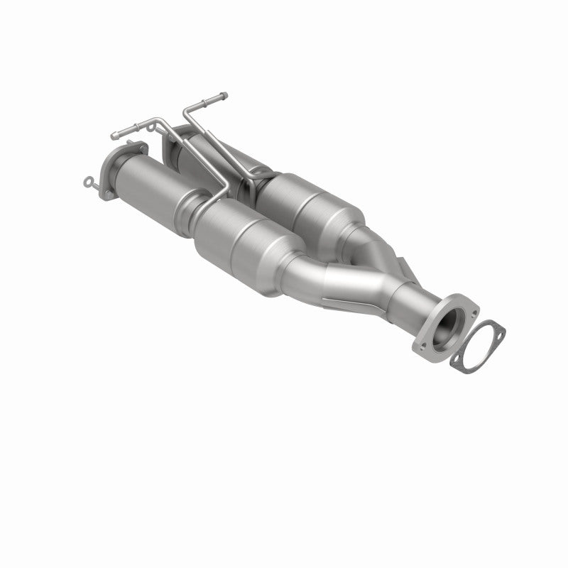 MagnaFlow Volvo XC90 OEM Grade Federal / EPA Compliant Direct-Fit Catalytic Converter 51850 360 Degree Image Set