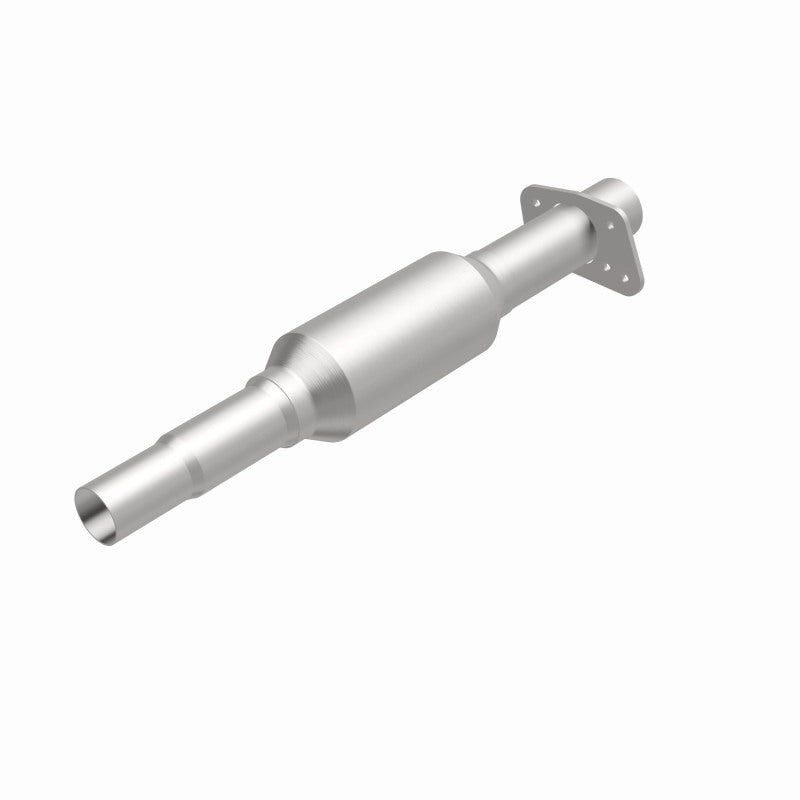 MagnaFlow California Grade CARB Compliant Direct-Fit Catalytic Converter 3391475 360 Degree Image Set