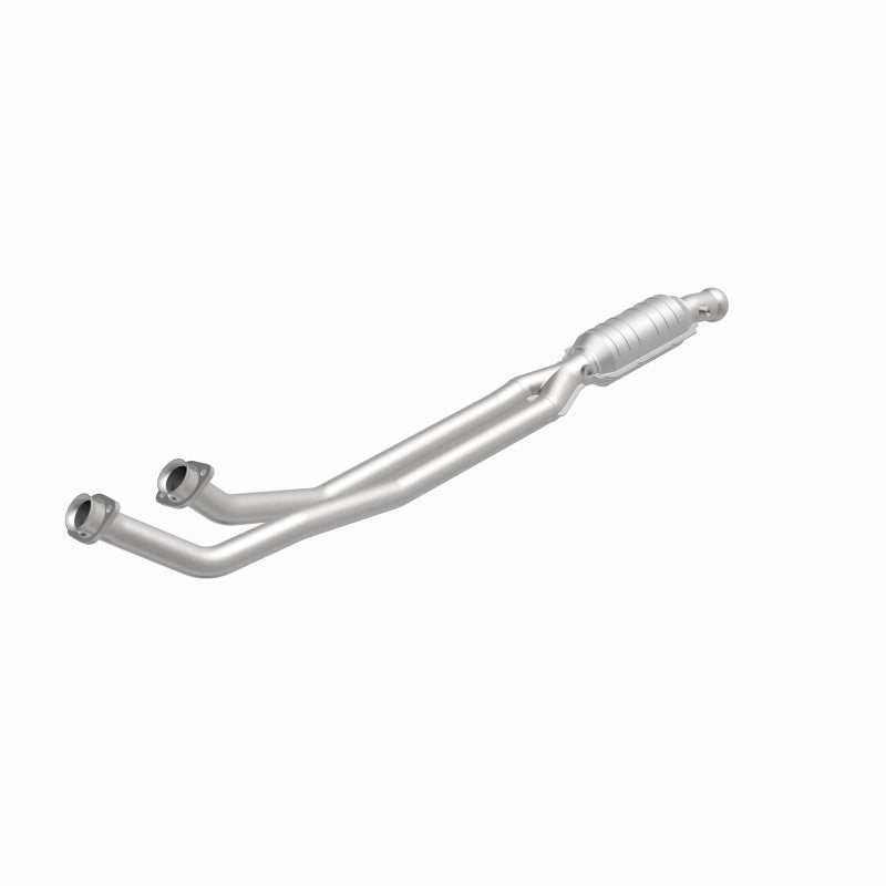 MagnaFlow Volvo HM Grade Federal / EPA Compliant Direct-Fit Catalytic Converter 23954 360 Degree Image Set
