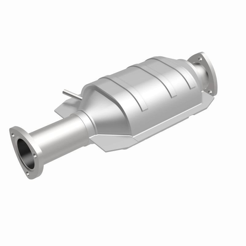 MagnaFlow Alfa Romeo Standard Grade Federal / EPA Compliant Direct-Fit Catalytic Converter 23504 360 Degree Image Set