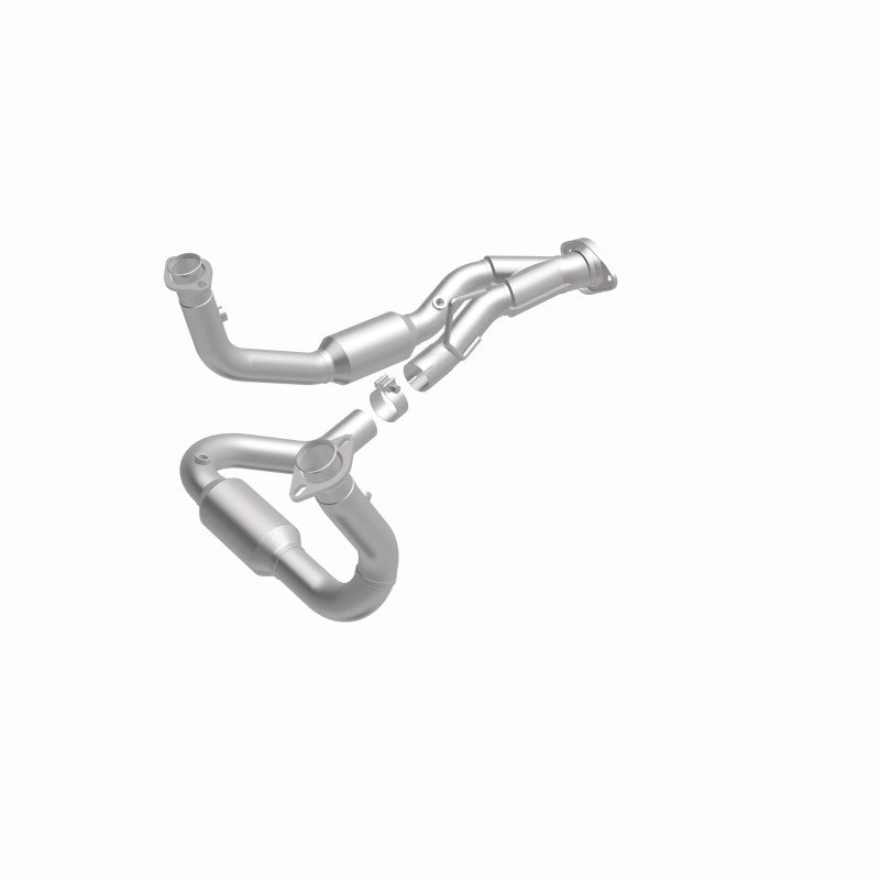 MagnaFlow Jeep Grand Cherokee OEM Grade Federal / EPA Compliant Direct-Fit Catalytic Converter 49686 360 Degree Image Set