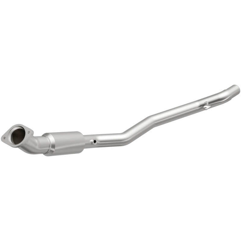 MagnaFlow California Grade CARB Compliant Direct-Fit Catalytic Converter 5561539 Photo - Primary