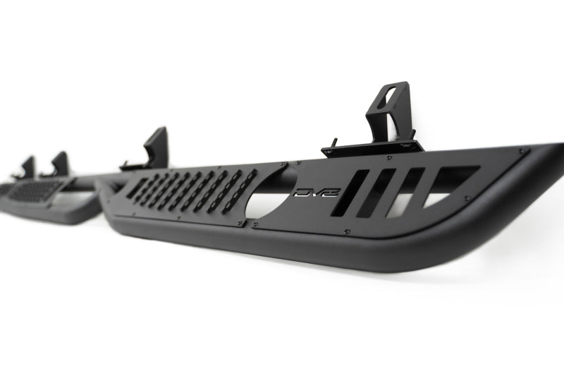 DV8 Offroad 20-23 Jeep Gladiator JT Body/Pinch Weld Mounted Step SRGL-08 SRGL-08 Photo - Unmounted