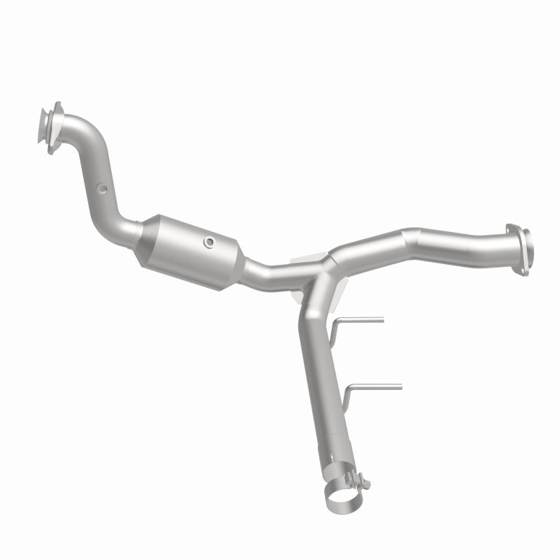 MagnaFlow Ford F-150 OEM Grade Federal / EPA Compliant Direct-Fit Catalytic Converter 21-471 360 Degree Image Set