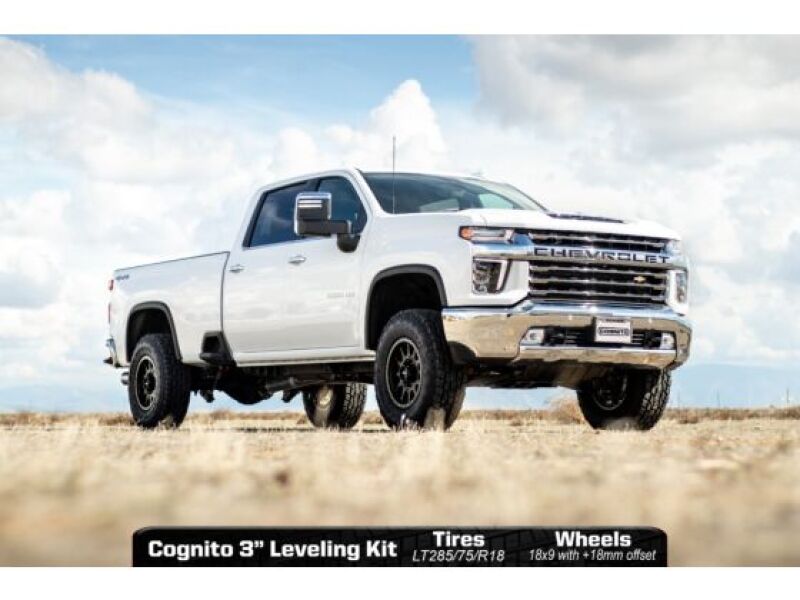 Cognito 20-24 Chevy/GMC Silv/Sierra 2500/3500 HD 2WD/4WD 3in Premier Leveling Kit w/ Fox PSRR 2.0 110-P0929 110-P0929 Photo - lifestyle view