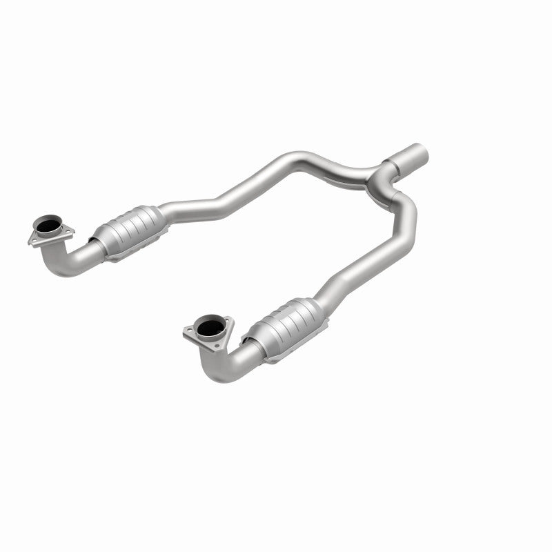 MagnaFlow Chevrolet Corvette Standard Grade Federal / EPA Compliant Direct-Fit Catalytic Converter 93487 360 Degree Image Set