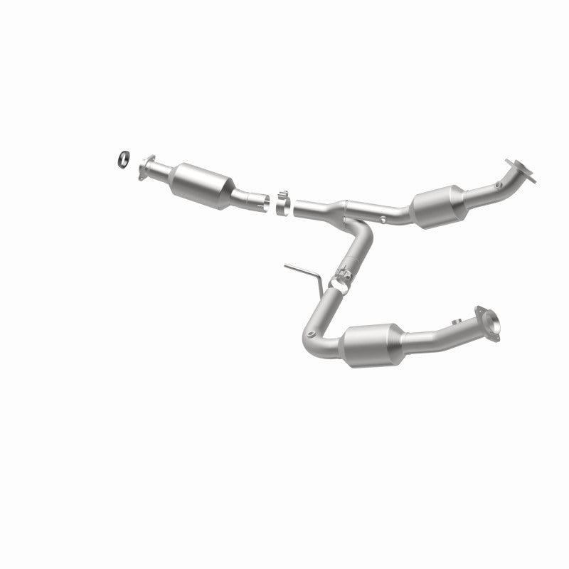 MagnaFlow California Grade CARB Compliant Direct-Fit Catalytic Converter 5481108 360 Degree Image Set