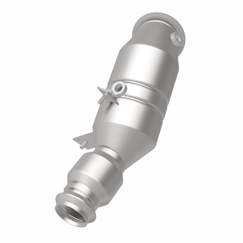 MagnaFlow BMW OEM Grade Federal / EPA Compliant Direct-Fit Catalytic Converter 52257 360 Degree Image Set