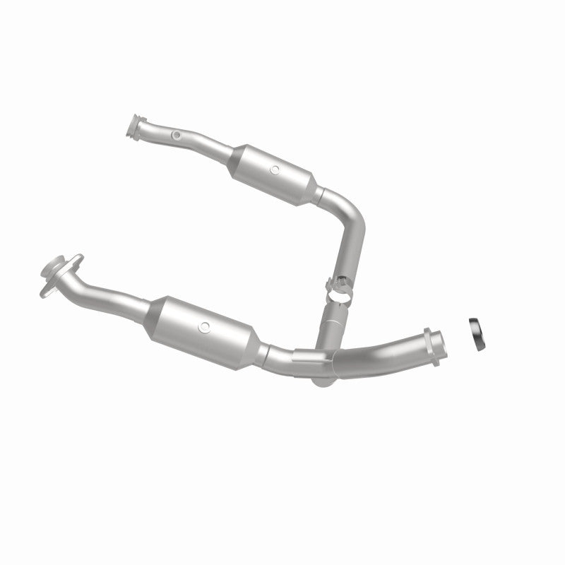 MagnaFlow California Grade CARB Compliant Direct-Fit Catalytic Converter 5551598 360 Degree Image Set