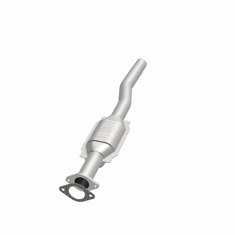 MagnaFlow OEM Grade Federal / EPA Compliant Direct-Fit Catalytic Converter 51804 360 Degree Image Set