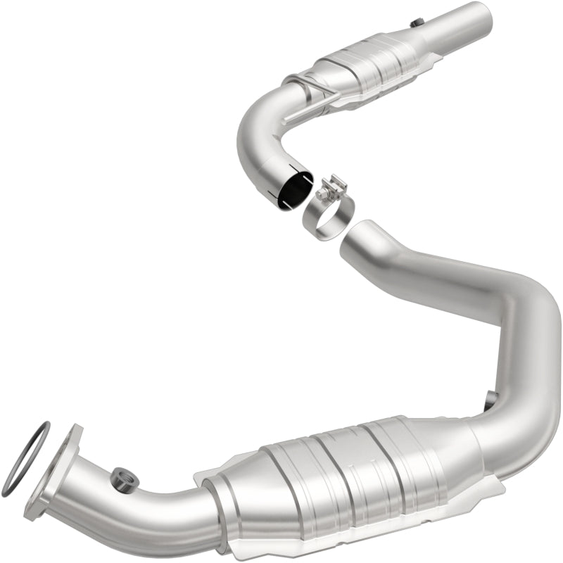 MagnaFlow California Grade CARB Compliant Direct-Fit Catalytic Converter 447267 Photo - Primary