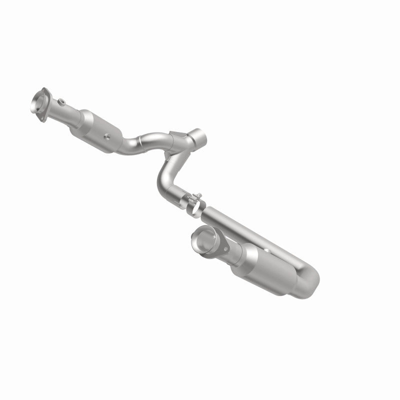 MagnaFlow California Grade CARB Compliant Direct-Fit Catalytic Converter 5551665 360 Degree Image Set