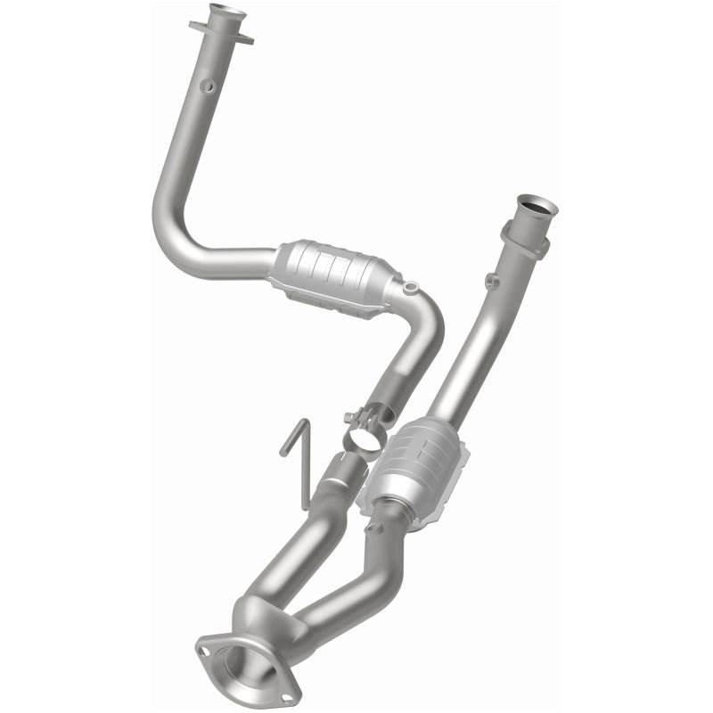 MagnaFlow Jeep OEM Grade Federal / EPA Compliant Direct-Fit Catalytic Converter 49687 Photo - out of package